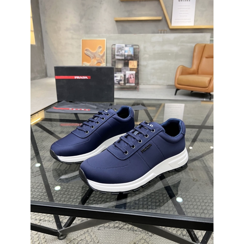 Pra*a sneakers